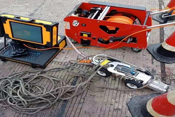 海陵CCTV管道检测机器人